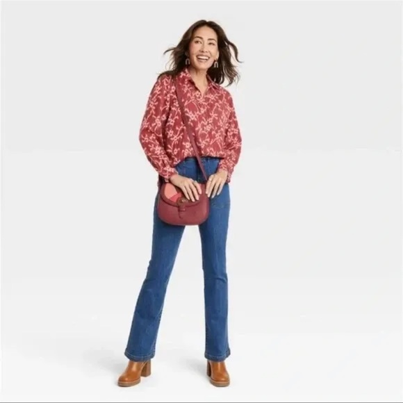 Knox Rose Women's Long Sleeve Button-Down Shirt - Picture 3 of 7
